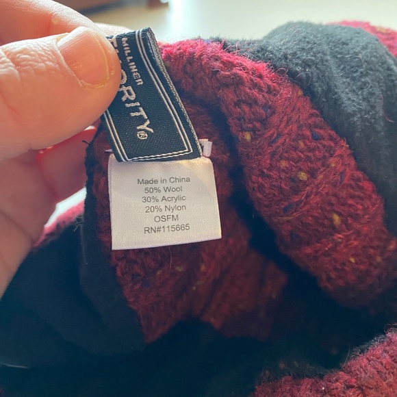 Red Knit Hat - Picture 5 of 5